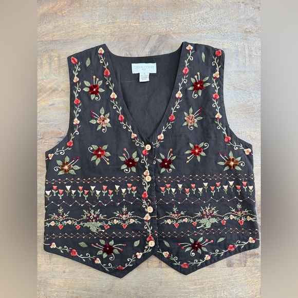 Casual Corner Jackets & Blazers - 100 % Cotton Vintage Casual Corner Black Floral Embroidered Women's Vest